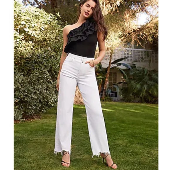 EXPRESS SUPER HIGH WAISTED WHITE 90s WIDE LEG JEANS SIZE 18 SHORT - Picture 2 of 9